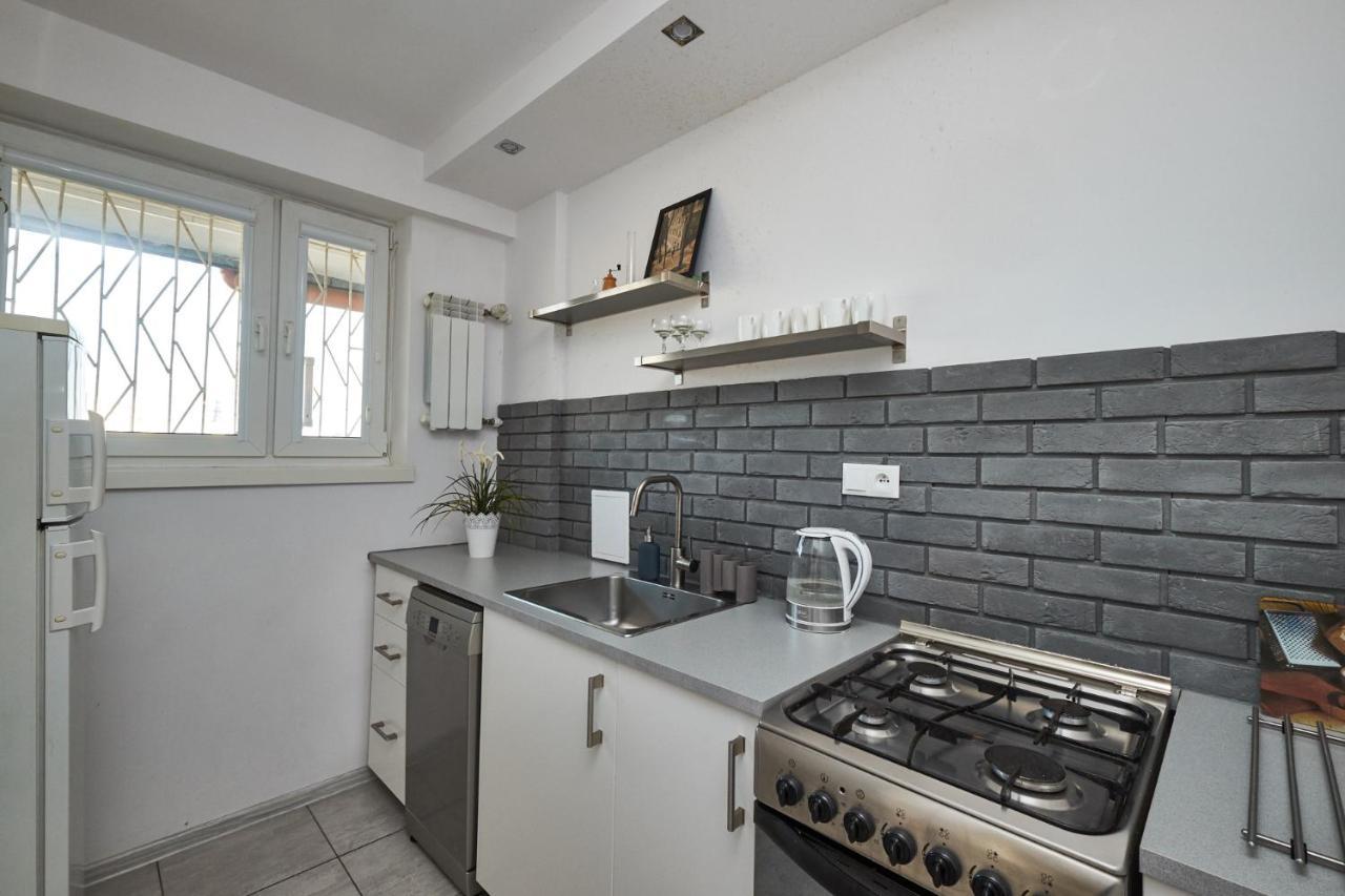 Noctis Apartment Senatorska Варшава Екстер'єр фото